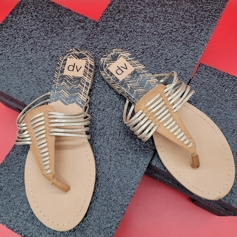 DOLCE VITA BLACK & BEIGE SANDALS - SIZE 9.5
